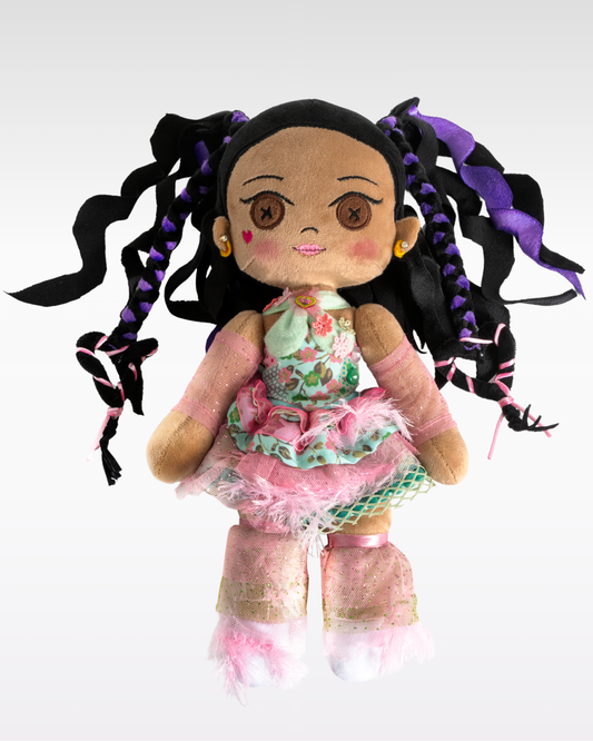 MUÑECA MILENA WARTHON - WAYTA (HECHA A MANO)