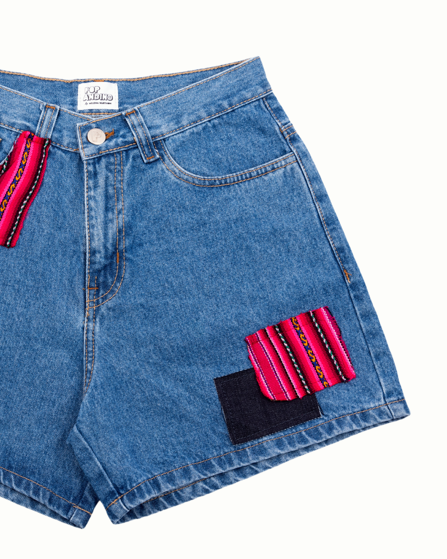 SHORT PARCHES ROSADOS